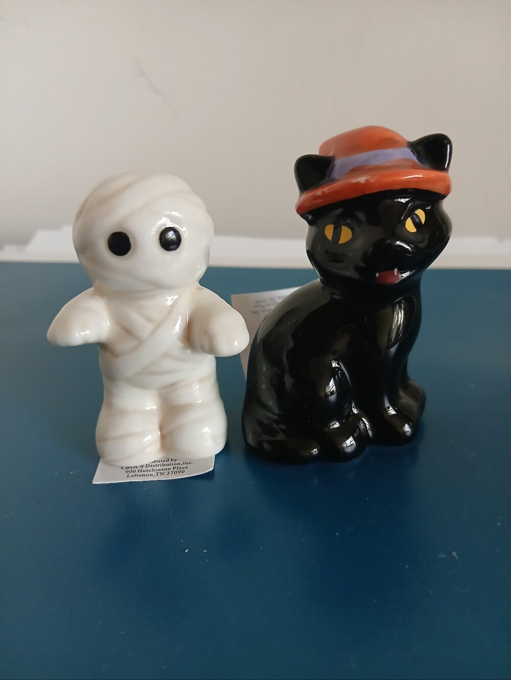 Mumm.y And Black Cat Miniature Halloween Salt And Pepper Shakers